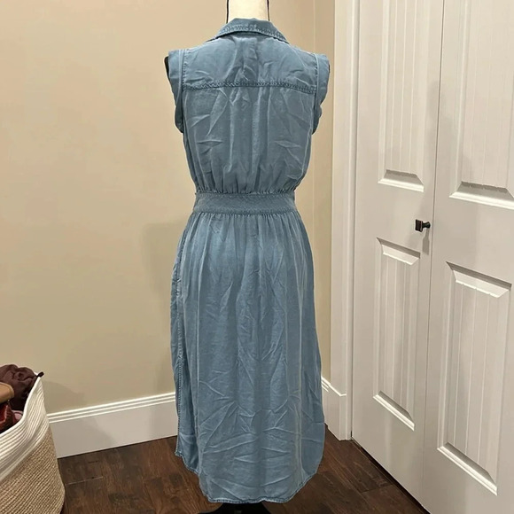 Banana republic dress - Picture 3 of 7